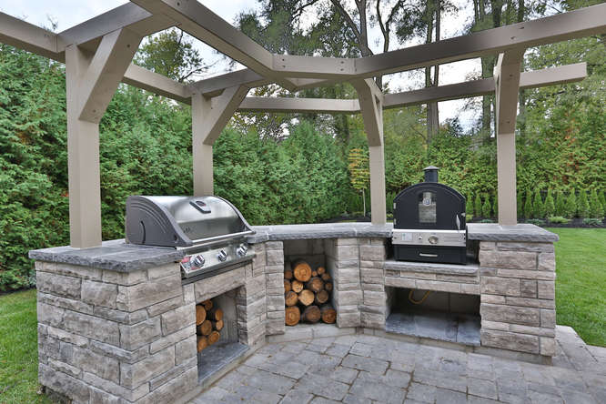 Alfresco Dining Pavilion