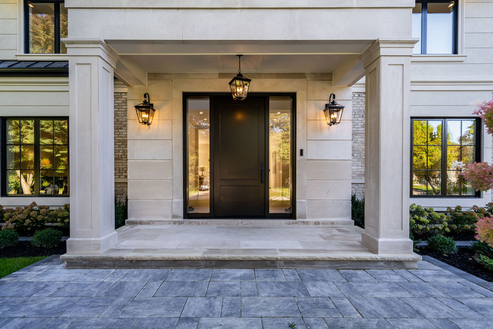 Grand Entryway Design